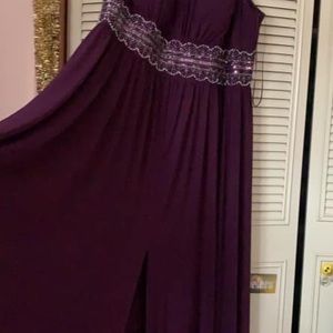 Semi dress worn once size 22W.